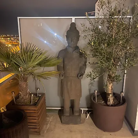 Appt 602 アパート